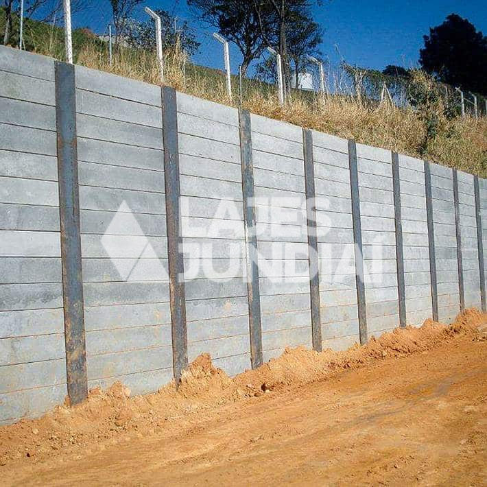Cortina de Contenção (Placas Duplas)